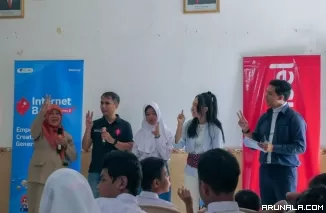 Internet BAIK Series 8 Telkomsel Membekali Generasi Kreatif di Kediri