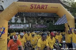Jelajah Sehat Kota Semarang Bersama Santika Indonesia dalam Family Fun Bike