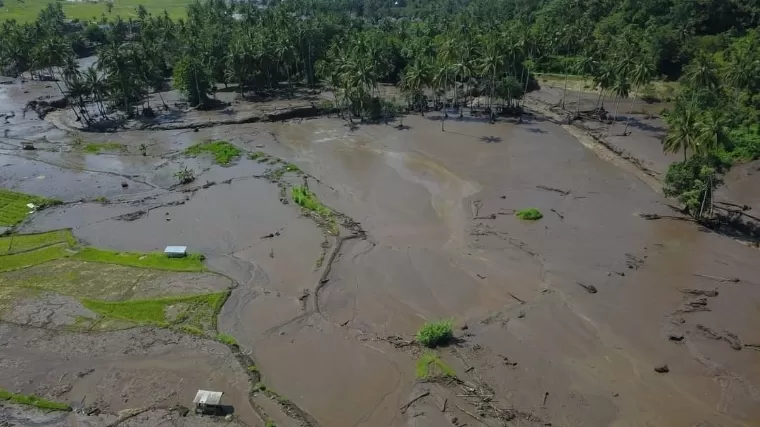 Lahan pertanian yang terdampak banjir lahar hujan, banjir bandang dan longsor di Tanahdatar. Kominfo Tanah Datar