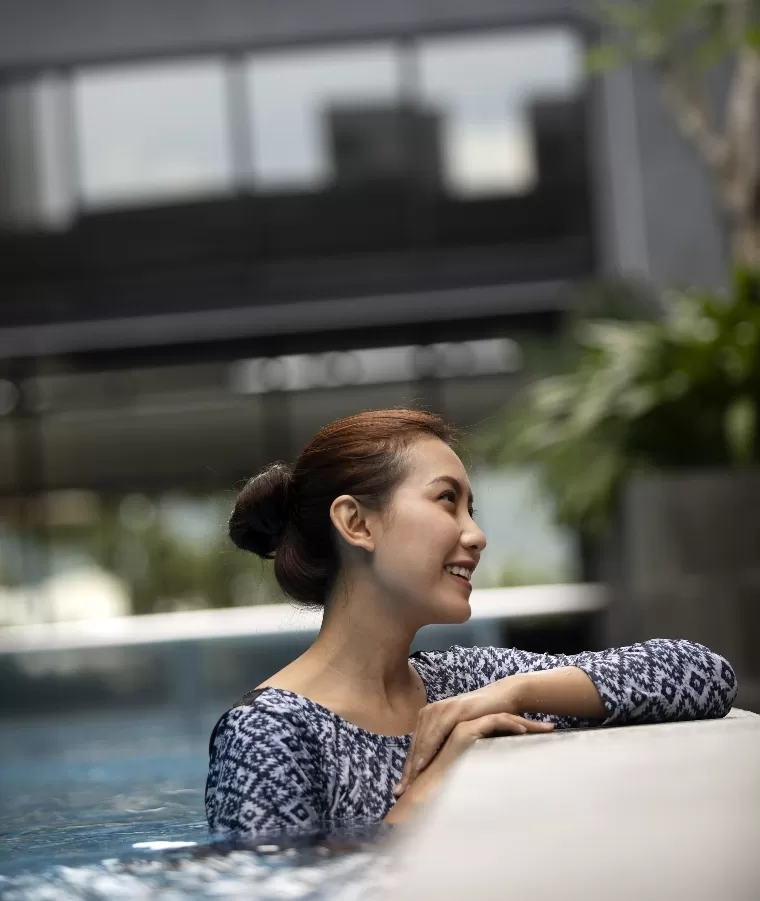 Swimming Pool Hotel Santika Premiere Padang. IST