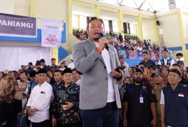 Sekretaris DPW PKS Sumbar yang juga calon terpilih anggota DPR RI, Rahmat Saleh dalam sebuah kegiatan beberapa waktu lalu. (dok : istimewa)