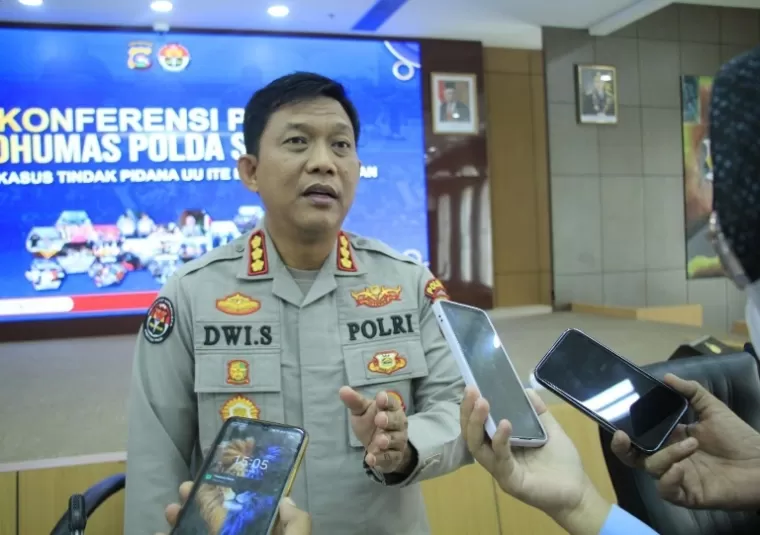 Kabid Humas Polda Sumbar Kombes Pol Dwi Sulistyawan. (dok : istimewa)