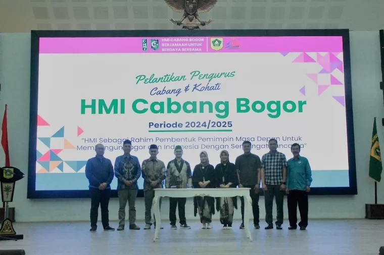 Prosesi pelantikan Pengurus HMI Cabang Bogor periode 2024-2025, Sabtu (1/6/2024). IST