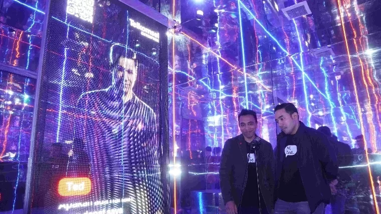 Telkomsel dan TelkomGroup Enterprise Digital Account Manager, Ted, merupakan inovasi integrasi teknologi Generative AI (Gen AI) dengan wujud Metahuman untuk meningkatkan kualitas layanan bagi pelanggan bisnis. IST
