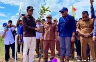 PT Bakrie Pasaman Plantations Tanam Pohon Bersama di DAS Batang Sikabau