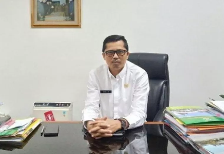 Sekretaris DPRD Sumbar Raflis. (dok : istimewa)