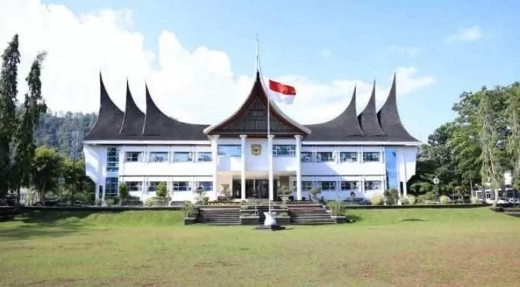 Kantor Bupati Tanahdatar. IST