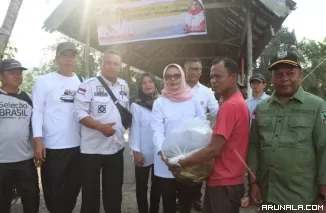 DKP Sumbar Restocking 6 Ribu Ikan Gariang di Lubuk Tarok
