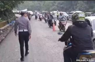 Jalur Lembah Anai Resmi Dibuka, Kendaraan Sumbu Tiga ke Atas tak Diizinkan Melintas