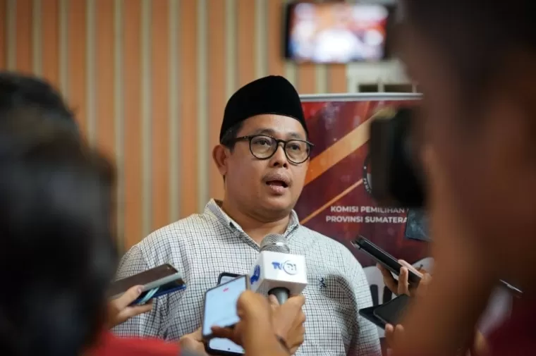 Ketua Divisi Teknis Penyelenggaraan Pemilu KPU Sumbar, Ory Sativa Syakban. (dok : istimewa)