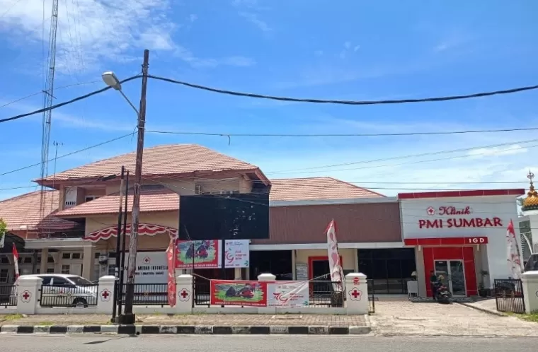 Kantor PMI Sumbar yang terletak di Jalan Sisingamangaraja, Kota Padang. (dok : arunala.com)