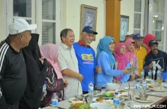 Gubernur Harapkan Alumni SMA 1 Bukittinggi Majukan Pendidikan di Sumbar