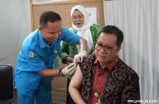 RSUP M Djamil Vaksinasi Covid-19 Tahap 5 untuk Civitas Hospitalia