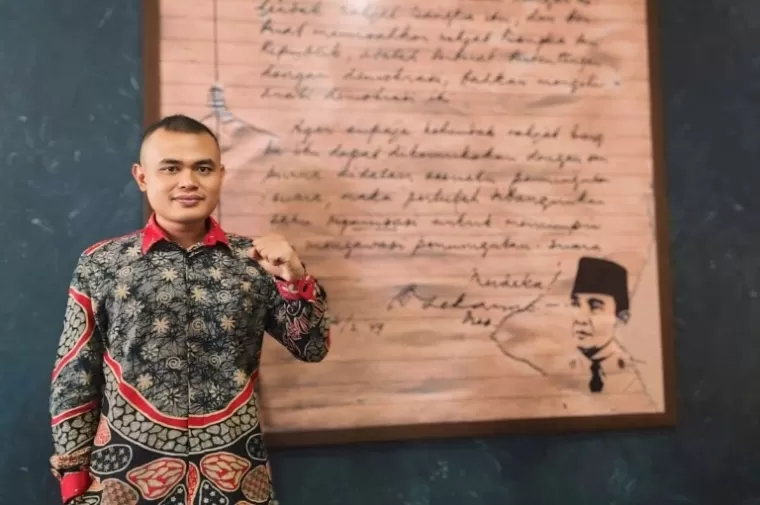Ketua Bawaslu Kabupaten Tanahdatar, Andre Azky. (dok : istimewa)