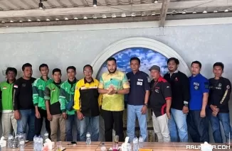 Aliansi Ojek Online Padang Dukung Fadly Jadi Wali Kota