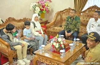 Audy Sambut Empat Warga Sumbar Pascaevakuasi dari Lebanon