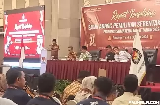 Ketua KPU Sumbar Ingatkan Badan Adhoc Harus Bekerja Sesuai Aturan