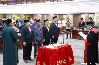 Muhidi Jadi Ketua DPRD Sumbar Definitif