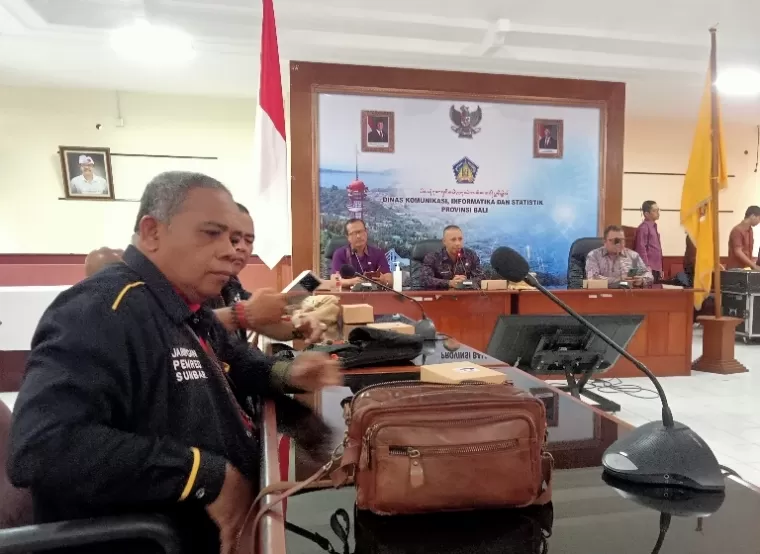 Pertemuan jurnalis Sumbar dengan Diskominfotik Provinsi Bali, Selasa siang (5/11/2024). (dok : arunala.com)