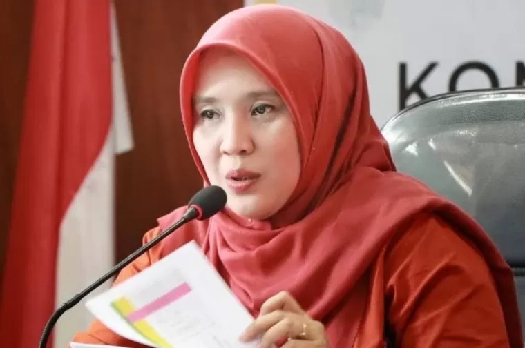 Komisioner KI Sumbar, Tanti Endang Lestari. IST