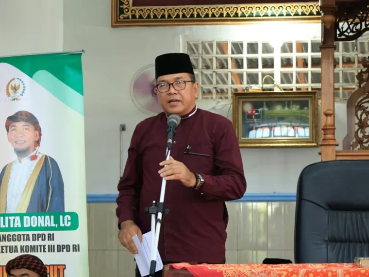 Staf Ahli Pemerintahan, Hukum dan Politik Sektariat Pemko Pariaman, Ferialdi menghadiri Milad ke-112 Muhammadiyah Tahun 2024 Tingkat Kota Pariaman di Mesjid Raya Jati, Minggu (22/12/2024)