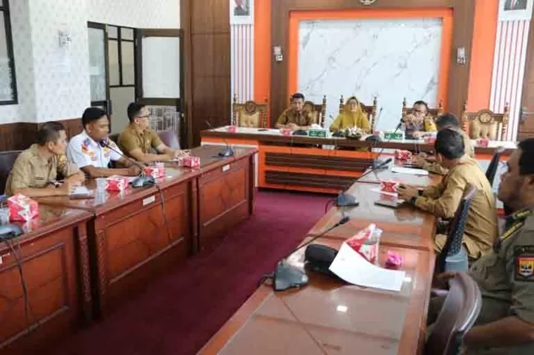 Pemko Pariaman dan Polres setempat rapat bersama hadapi liburan Nataru, Senin (16/12/2024). IST
