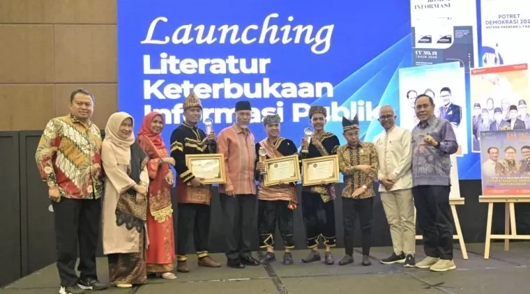 Gubernur Sumbar Apresiasi Tiga Nagari Peraih Penghargaan Apresiasi KIP Desa KI Pusat, Jakarta, Jumat (29/11/2024). IST