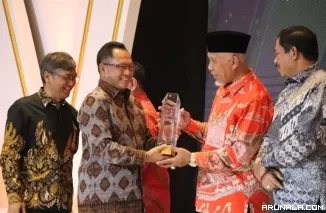 Pemprov Sumbar Raih Penghargaan Terbaik Nasional Bidang Pelayanan Publik