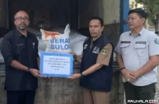 Pemprov Sumbar Salurkan 2.830 Kg Beras untuk Korban Banjir di Sumpur Kudus
