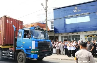 PT Sasco Karya Mandiri Kembali Ekspor 140 Ton Pinang ke India
