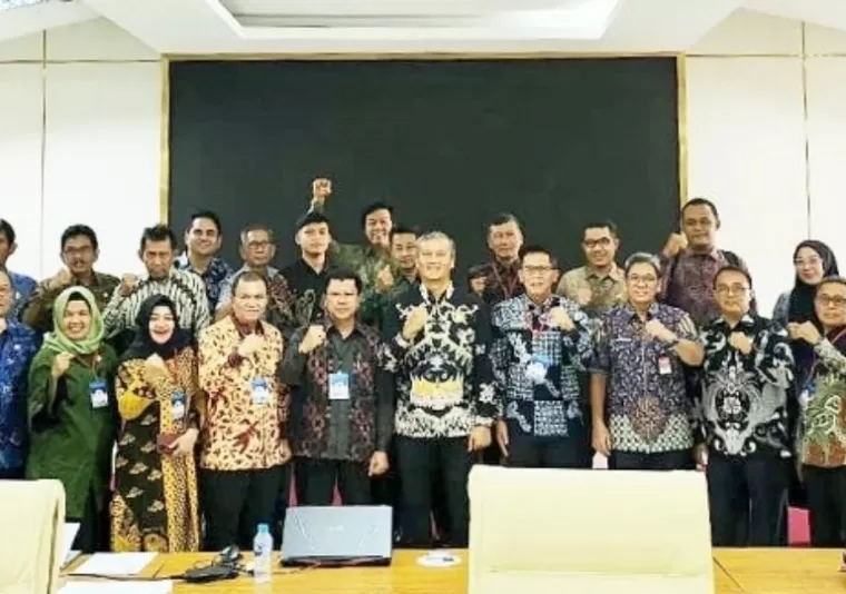 Pj Wali Kota Pariaman, Roberia dan rombongan Pemko Pariaman di Kantor Kemendagri, Jakarta, Kamis (16/01/2025). IST