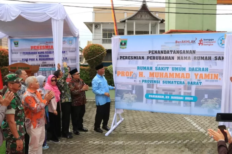 Gubernur Sumbar, Mahyeldi meresmikan perubahan nama RSUD Pariaman menjadi RSUD Prof H Muhammad Yamin SH, Kamis (23/1/2025). IST