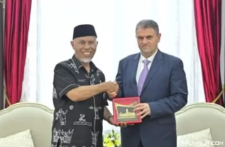 Bahas Rencana Kerja Sama, Dubes Romania Temui Gubernur Sumbar