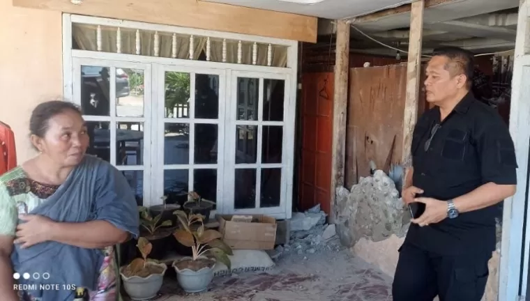 Kondisi rumah rusak akibat gempabumi yang mengguncang Kabupaten Bolaang Mongondow Timur, Sulawesi Utara, Rabu (26/2/2025). (dok : BPBD Kabupaten Bolaang Mongondow Timur)