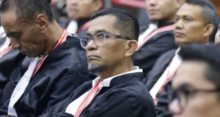 Kuasa Hukum Pemohon hadir pada persidangan Pengucapan Putusan/Ketetapan Perkara Nomor 212/PHPU.WAKO-XXIII/2025 Perselisihan Hasil Pemilihan Umum Walikota Kota Padang, Rabu (5/2) di Ruang Sidang Pleno MK. (dok :  Humas MK)