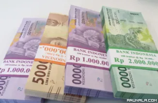 Bermunculan Jasa Penukaran Uang Baru di Kota Padang Jelang Lebaran