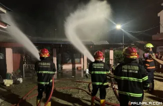 Kebakaran di Jati Gaung Padang, Penghuni Rumah Alami Luka Bakar
