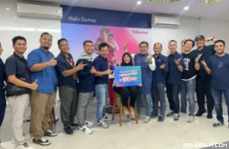 Pelanggan Telkomsel dari Kuantan Singingi Raih Grand Prize Rp100 Juta di Program Digosok Hepi