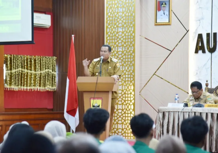 Wali Kota Pariaman, Yota Balad membuka musrenbang RKPD 2026,  Senin (14/4/2025). IST