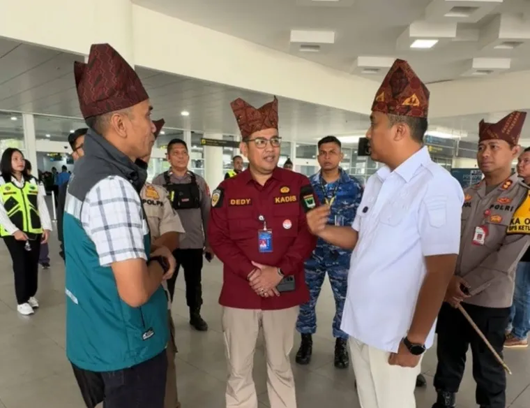 Wakil Gubernur Sumbar, Vasko Ruseimy mendorong penggunaan bahasa Minang di BIM, belum lama ini. IST