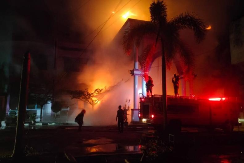 Bangunan FKM Unand di Jati Terbakar