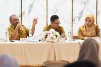Diskominfotik Pariaman Edukasi Pihak Desa Bentuk PPID