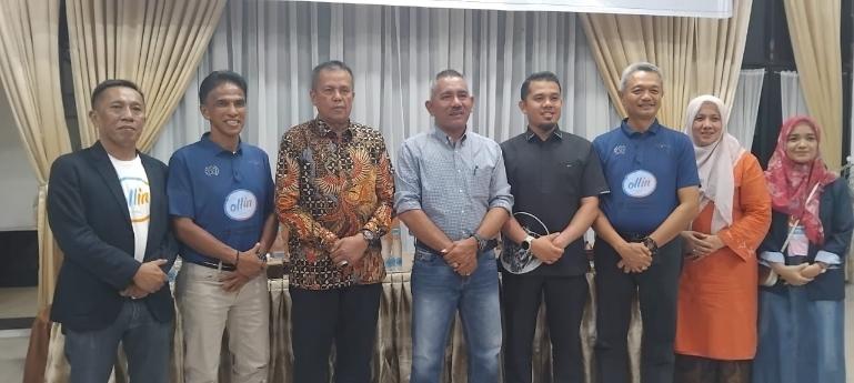 Foto bersama usai pembukaan PorwaProv-Bank Nagari. IST