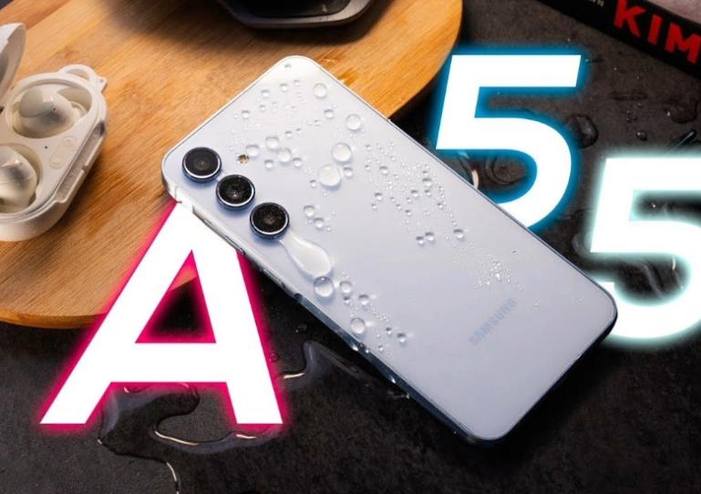 Smartphone Samsung A55 5G. IST