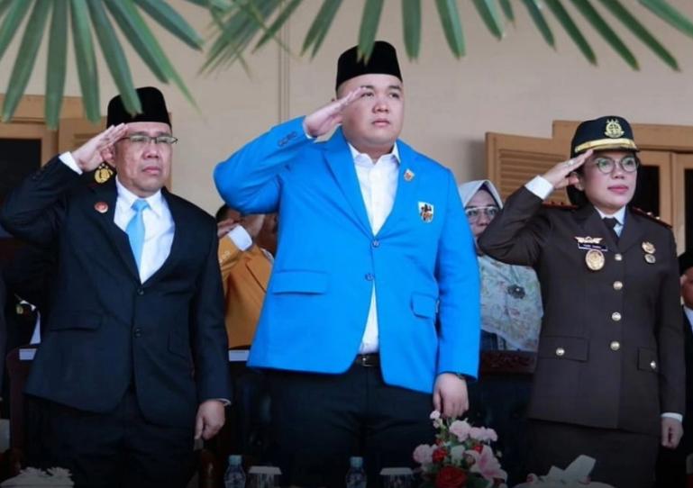 Wakil Ketua DPRD Sumbar, Nanda Satria hadiri peringatan HUT ke-79 Bhayangkara di Istana Gubernur, Padang, Selasa, (1/7/2025). IST