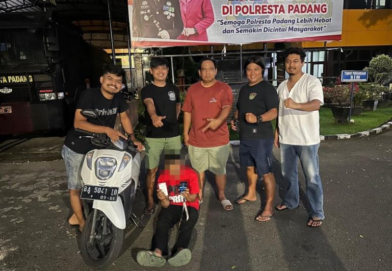 Tersangka NR, diduga pelaku pencabulan ditangkap tim Satreskrim Polresta Padang. IST