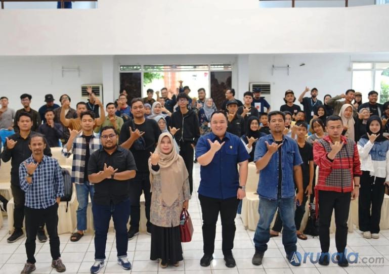 Wakil Ketua DPRD Sumbar, Nanda Satria hadiri acara talkshow 