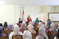 BP4 Kota Pariaman Edukasi Pranikah pada 24 Pasang Catin