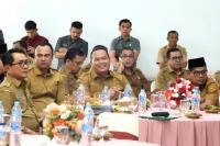 Wako dan Ketua DPRD Kota Pariaman Hadiri Rakor Penerapan SPM di Padang