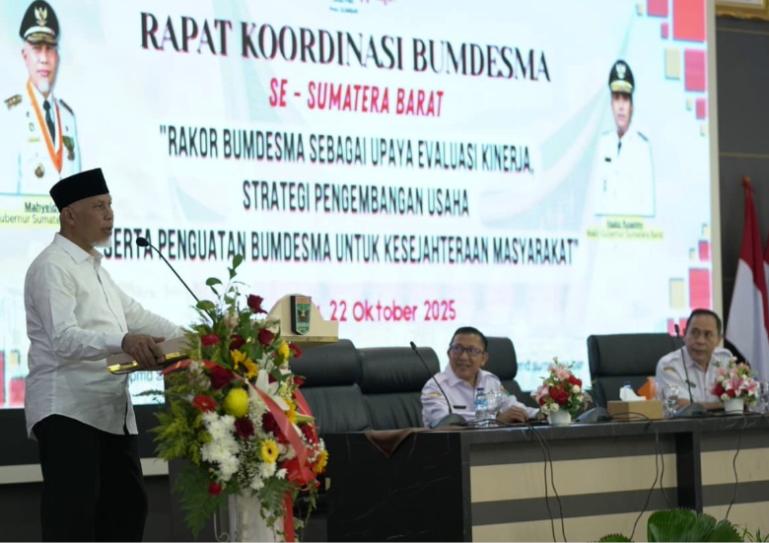 Gubernur Sumbar, Mahyeldi beri masukan menyangkut strategi pengembangan BUMDesa  dan BUMDesma di Padang, Rabu (22/10/2025). IST Gubernur Sumbar, Mahyeldi beri masukan menyangkut strategi pengembangan BUMDesa  dan BUMDesma di Padang, Rabu (22/10/2025). IST